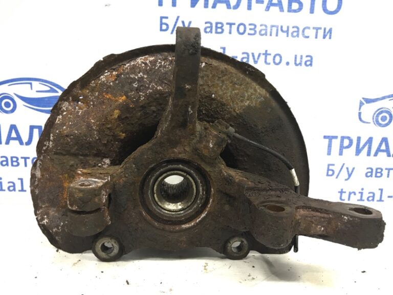 Кулак поворотный левый со ступицей Mitsubishi Outlander 2012-2021 4156A067 (Арт. 29597)