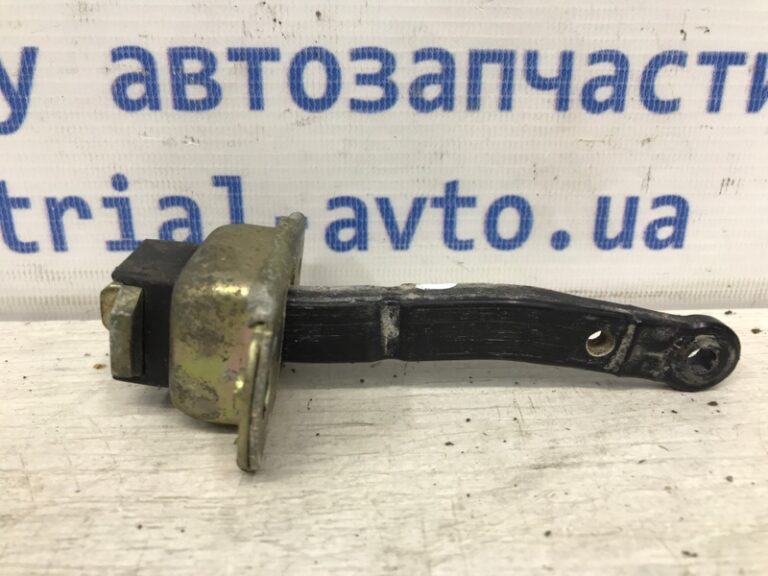 Ограничитель двери задний правый Mitsubishi Pajero Sport 1996-2008 MR503535 (Арт. 30012)
