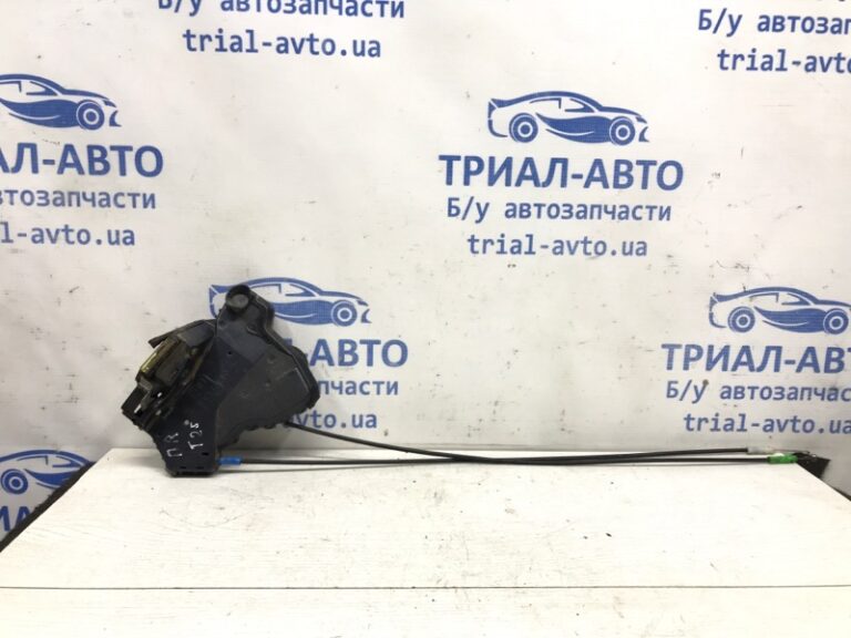 Замок двери передний правый Toyota Avensis 2003-2009 6903002162 (Арт. 30822)