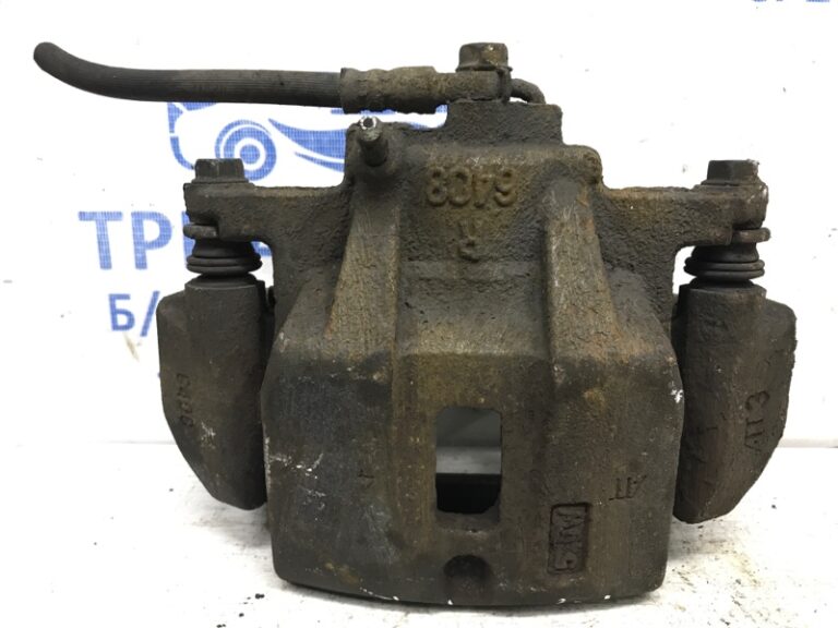 Суппорт передний правый Lexus RX 350 2003-2009 4773048140 (Арт. 30899)