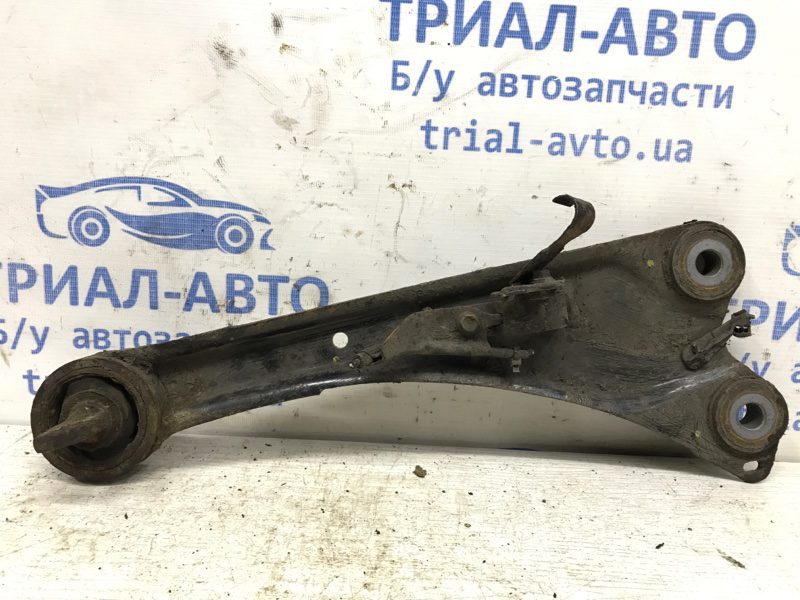 Рычаг задней подвески продольный левый Toyota Avensis 2009-2018 4878002061 (Арт. 30962) Рычаг задней подвески продольный левый Toyota Avensis 2009-2018 4878002061 (Арт. 30962)