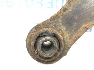 Рычаг задний поперечный Toyota Avensis 2009-2018 4877012010 (Арт. 30981) 0000_84_269