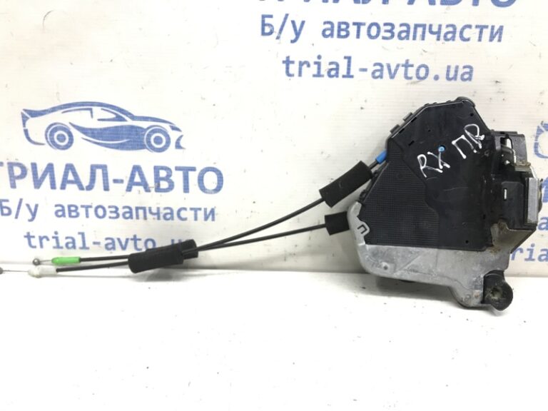 Замок двери передний правый Lexus RX 350 2003-2009 6903033251 (Арт. 31036)