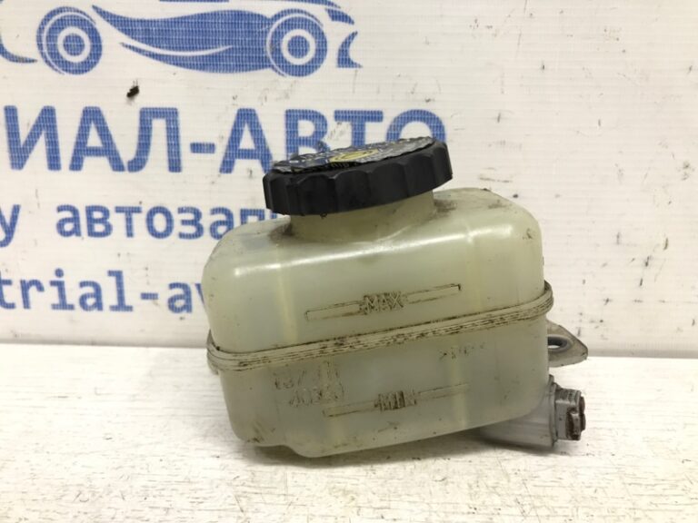 Бачок главного тормозного цилиндра Lexus RX 350 2003-2009 4722048020 (Арт. 31054)