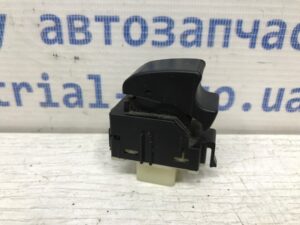 Кнопка стеклоподъемника Toyota Avensis 2003-2009 8481005050 (Арт. 31223)