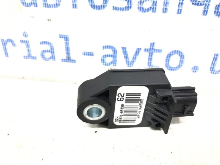 Датчик удара (AIRBAG) Toyota Avensis 2009-2018 8983105050 (Арт. 31310)