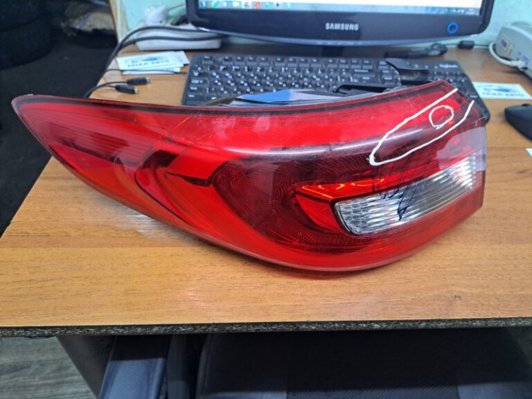Фонарь задний внешний левый Hyundai Sonata 2014-2019 92401C2000 (Арт. 20056)