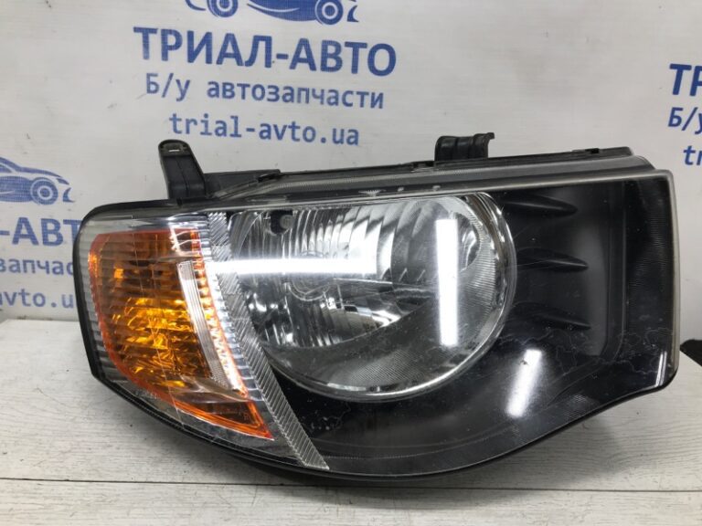 Фара правая Mitsubishi L200 2006-2015 MN146192 (Арт. 31568)