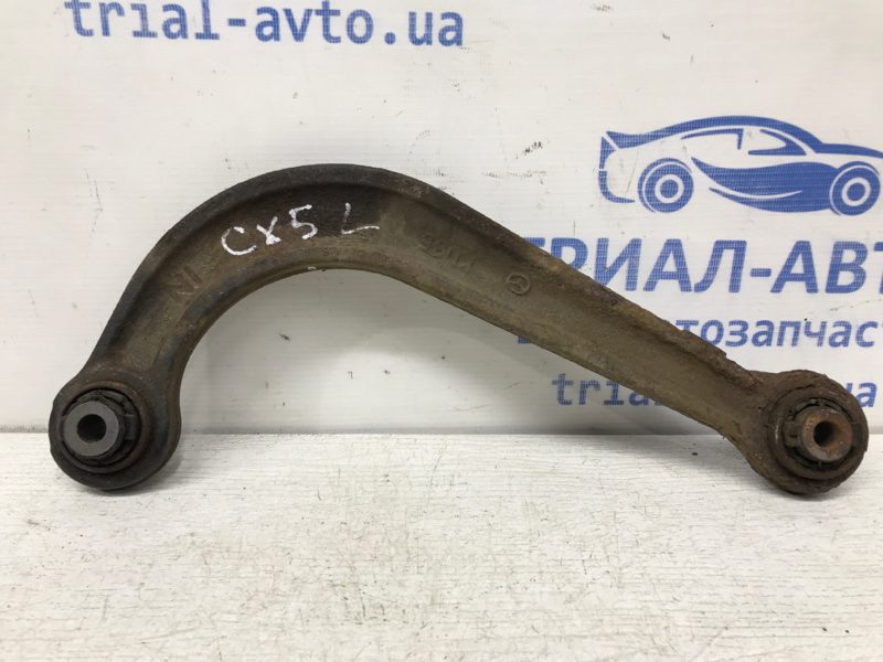 Рычаг задний поперечный Mazda CX 5 2011-2017 KD3528C10 (Арт. 31594) Рычаг задний поперечный Mazda CX 5 2011-2017 KD3528C10 (Арт. 31594)