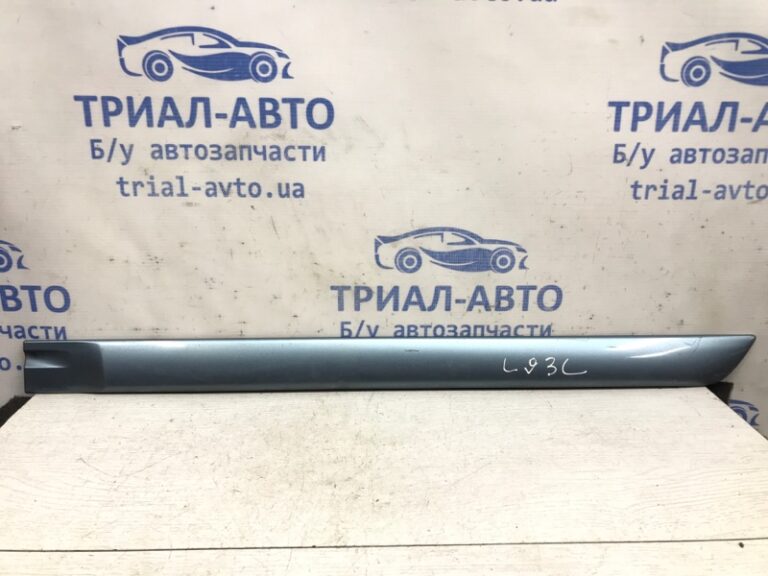 Накладка двери Mitsubishi Lancer 2003-2009 MN190107 (Арт. 32491)