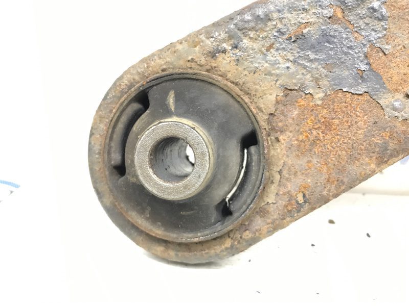 Рычаг правый Mitsubishi Outlander 2007-2012 4013A010 (Арт. 32691) Рычаг правый Mitsubishi Outlander 2007-2012 4013A010 (Арт. 32691)