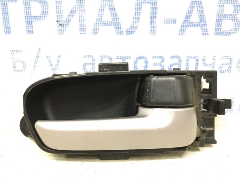 Ручка двери внутренняя правая Suzuki Grand Vitara 2005-2016 83110-65J10-BWJ (Арт. 32801)