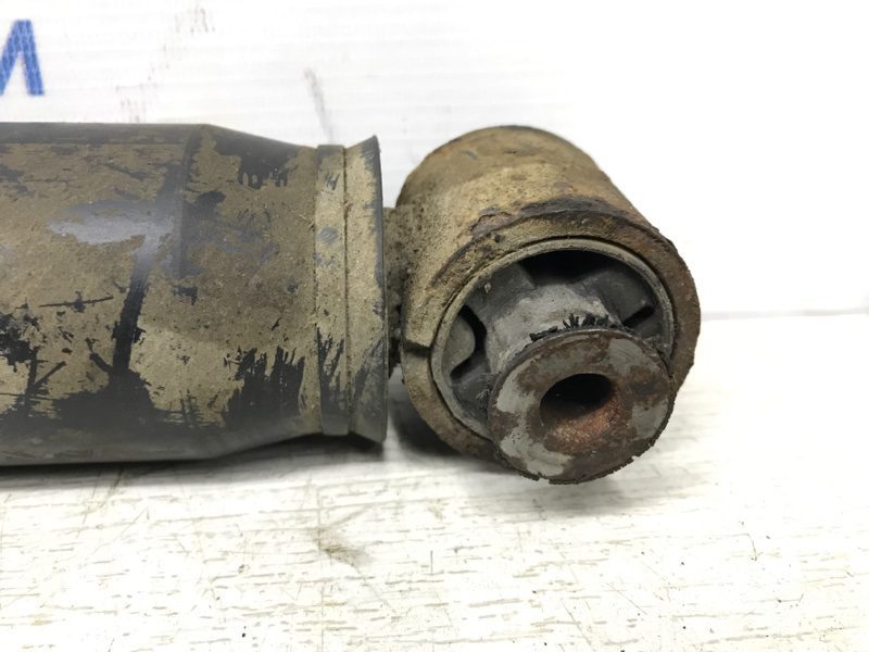 Амортизатор задний Renault Scenic 2009-2016 562100018R (Арт. 32839) Амортизатор задний Renault Scenic 2009-2016 562100018R (Арт. 32839)