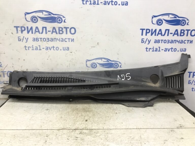 Дефлектор дворников Suzuki Grand Vitara 2005-2016 7732065J00 (Арт. 32886)