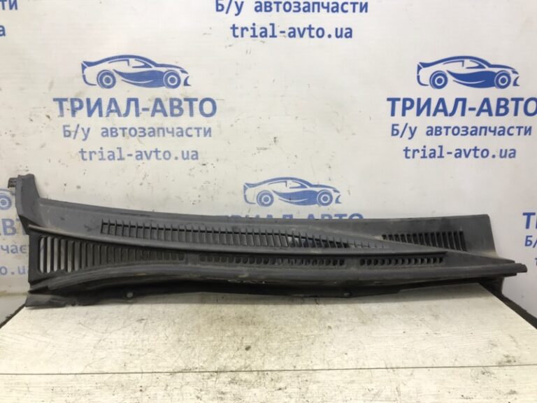 Дефлектор дворников Suzuki Grand Vitara 2005-2016 7731165J0 (Арт. 32887)