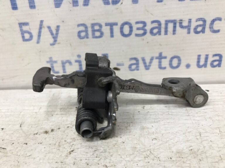 Ограничитель двери передний правый Renault Scenic 2009-2016 804308139R (Арт. 32951)