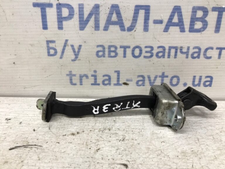 Ограничитель двери задний правый Nissan X-Trail 2007-2014 82430JG000 (Арт. 32953)