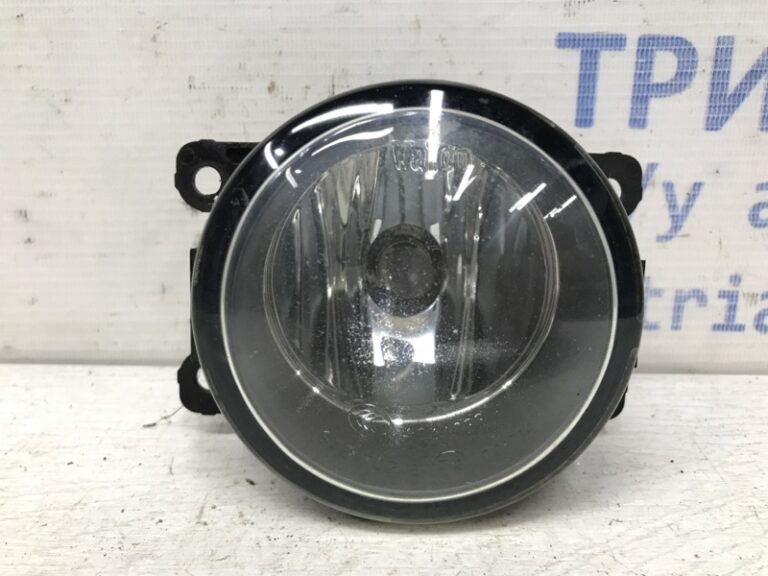Фара противотуманная Renault Megane 2008-2016 8200074008 (Арт. 33476)