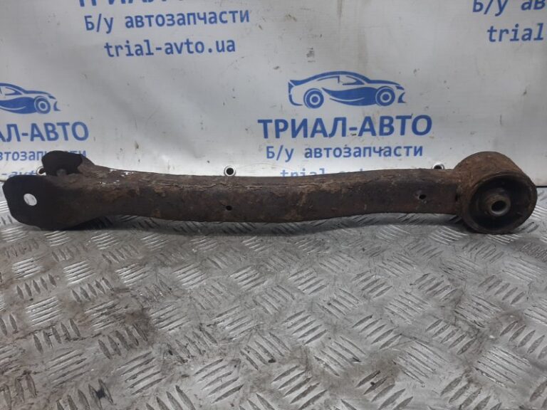 Рычаг задней подвески продольный левый Mitsubishi Pajero Wagon 2006-2022 4125A009 (Арт. 33640)