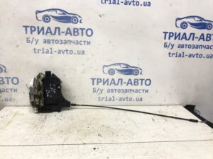 Замок двери задний левый Mitsubishi Lancer 2007-2017 5745A303 (Арт. 33807)