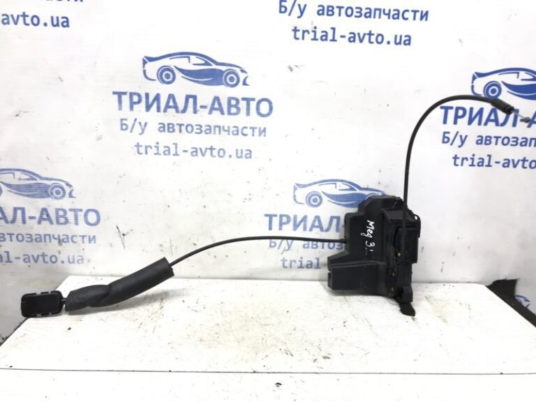 Замок двери задний левый Renault Megane 2008-2016 825030029R (Арт. 33811)