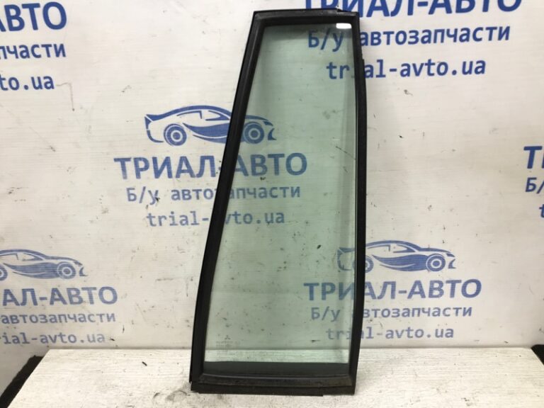 Стекло двери задней правой (форточка) Mitsubishi Pajero Sport 1996-2008 MR237978 (Арт. 33974)