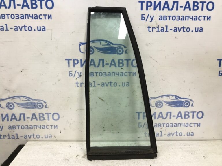 Стекло двери задней левой (форточка) Mitsubishi Pajero Sport 1996-2008 MR237977 (Арт. 33975)