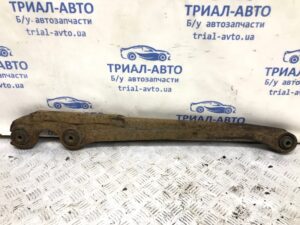 Рычаг задней подвески продольный левый Mitsubishi Pajero Sport 1996-2008 MR448509 (Арт. 34144)
