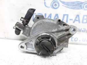 Насос вакуумный Mitsubishi Outlander 2007-2012 2020A025 (Арт. 34188)