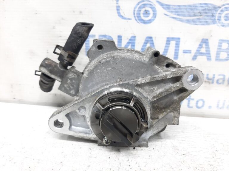 Насос вакуумный Mitsubishi Outlander 2007-2012 2020A025 (Арт. 34188)