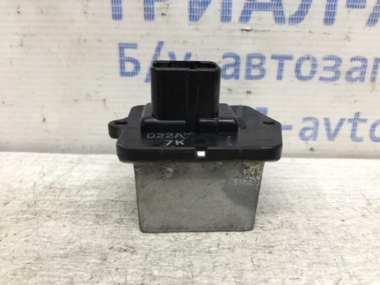 Резистор печки Mitsubishi Pajero Wagon 2006-2022 MR500668 (Арт. 34465)