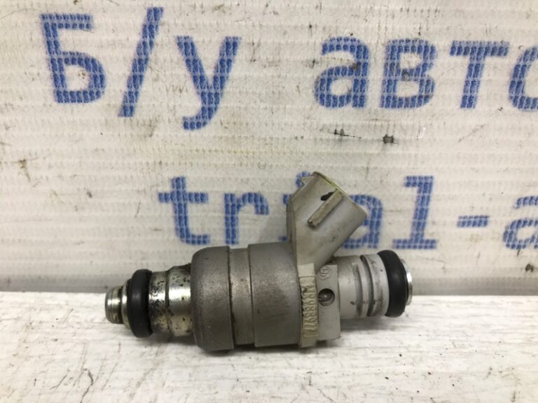 Форсунка топливная Mitsubishi Lancer 2007-2017 MR988977 (Арт. 34637)