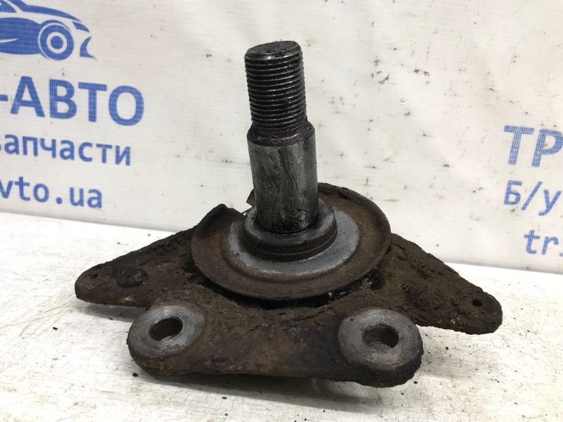 Цапфа задняя правая Renault Megane 2008-2016 430186431R (Арт. 34697) Цапфа задняя правая Renault Megane 2008-2016 430186431R (Арт. 34697)
