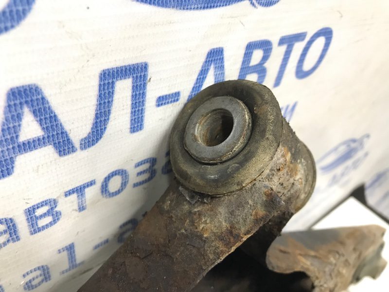 Рычаг правый Mitsubishi Outlander 2007-2012 4013A010 (Арт. 34708) Рычаг правый Mitsubishi Outlander 2007-2012 4013A010 (Арт. 34708)