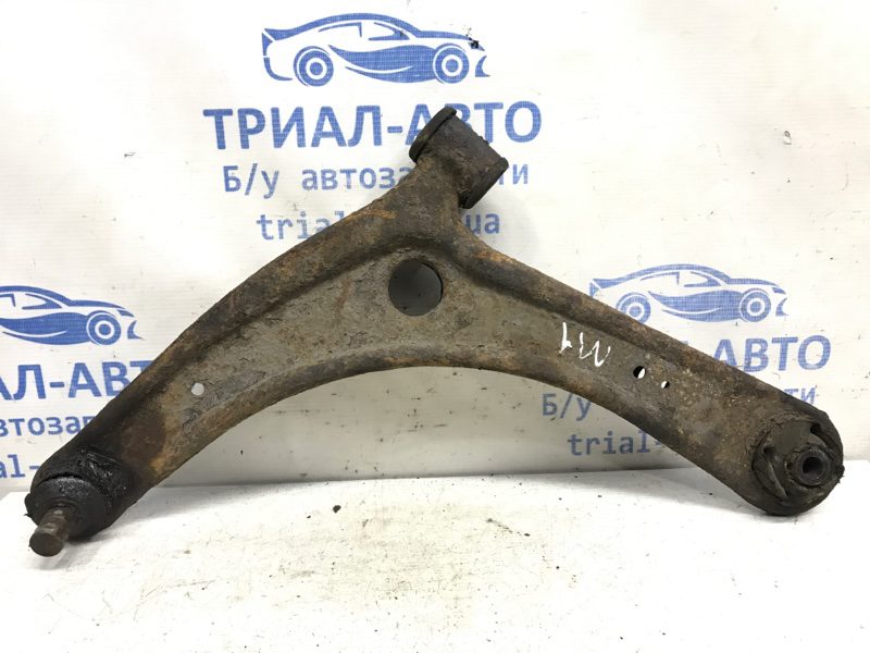 Рычаг левый Mitsubishi Lancer 2007-2017 4013A217 (Арт. 34710) Рычаг левый Mitsubishi Lancer 2007-2017 4013A217 (Арт. 34710)
