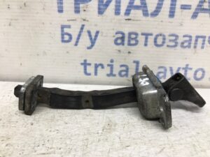 Ограничитель двери задний левый Hyundai I30 2007-2012 79480-2L000 (Арт. 34760)