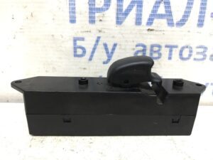 Кнопка стеклоподъемника Mitsubishi Pajero Sport 1996-2008 MR194820 (Арт. 34911)