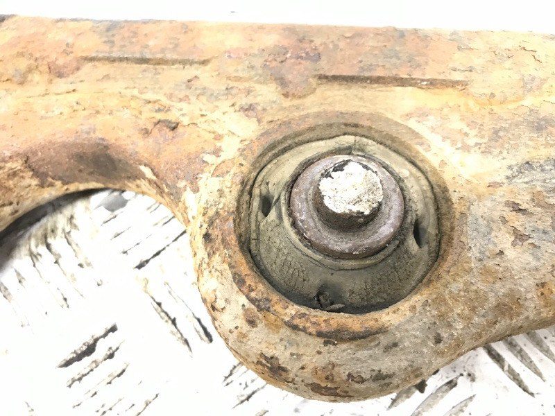Рычаг задней подвески продольный правый Mitsubishi Pajero Sport 1996-2008 MR448510 (Арт. 35050) Рычаг задней подвески продольный правый Mitsubishi Pajero Sport 1996-2008 MR448510 (Арт. 35050)