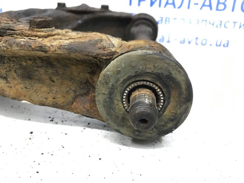 Рычаг передний верхний правый Mitsubishi Pajero Sport 1996-2008 MR296094 (Арт. 35258) Рычаг передний верхний правый Mitsubishi Pajero Sport 1996-2008 MR296094 (Арт. 35258)