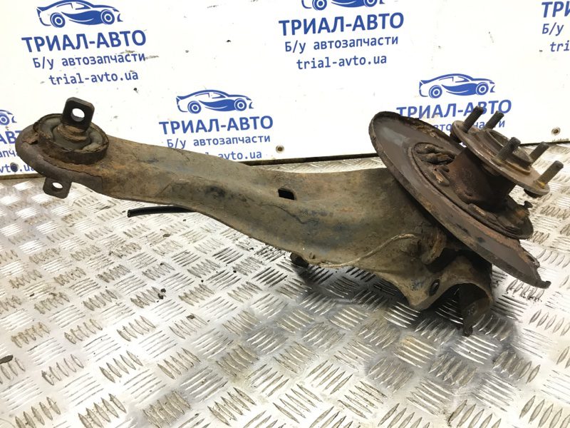 Рычаг задней подвески продольный левый Mitsubishi ASX 2010- 4125A013 (Арт. 35531) Рычаг задней подвески продольный левый Mitsubishi ASX 2010- 4125A013 (Арт. 35531)