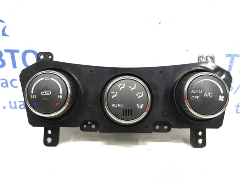 Блок управления кондиционером SsangYong Korando 2010-2019 6871034101 (Арт. 35679)