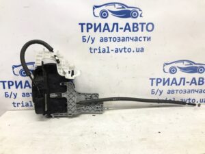 Замок двери передний правый KIA Sportage 2010-2016 813203U020 (Арт. 35733)
