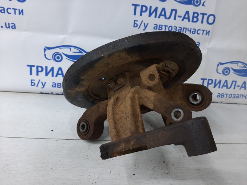 Цапфа задняя левая со ступицей SsangYong Korando 2010-2019 4593034000 (Арт. 35881) Цапфа задняя левая со ступицей SsangYong Korando 2010-2019 4593034000 (Арт. 35881)