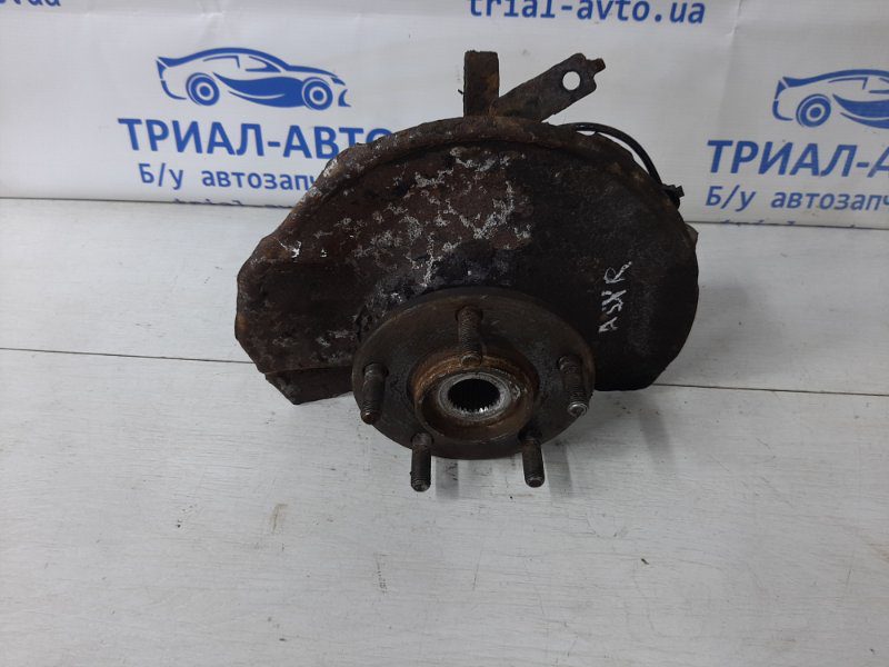 Кулак поворотный правый со ступицей Mitsubishi ASX 2010- 3870A008 (Арт. 35883) Кулак поворотный правый со ступицей Mitsubishi ASX 2010- 3870A008 (Арт. 35883)