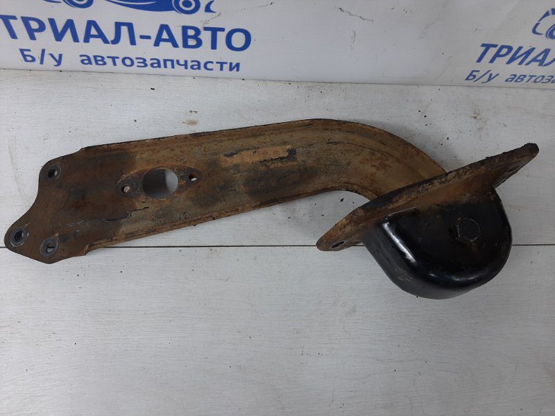 Рычаг задней подвески продольный правый SsangYong Korando 2010-2019 4552034000 (Арт. 35938) Рычаг задней подвески продольный правый SsangYong Korando 2010-2019 4552034000 (Арт. 35938)