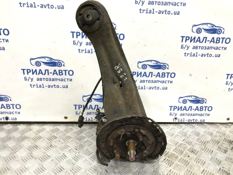 Рычаг задней подвески продольный правый Mitsubishi Lancer 2003-2009 MR519134 (Арт. 35950)