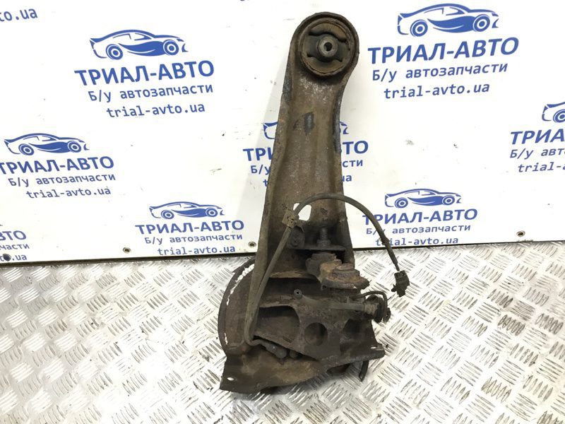 Рычаг задней подвески продольный правый Mitsubishi Lancer 2003-2009 MR519134 (Арт. 35950) Рычаг задней подвески продольный правый Mitsubishi Lancer 2003-2009 MR519134 (Арт. 35950)