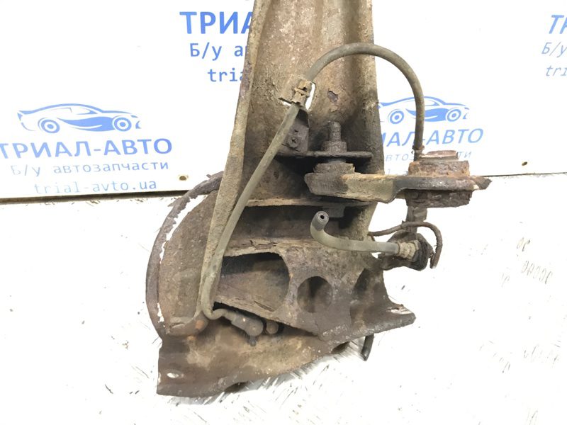Рычаг задней подвески продольный правый Mitsubishi Lancer 2003-2009 MR519134 (Арт. 35950) Рычаг задней подвески продольный правый Mitsubishi Lancer 2003-2009 MR519134 (Арт. 35950)