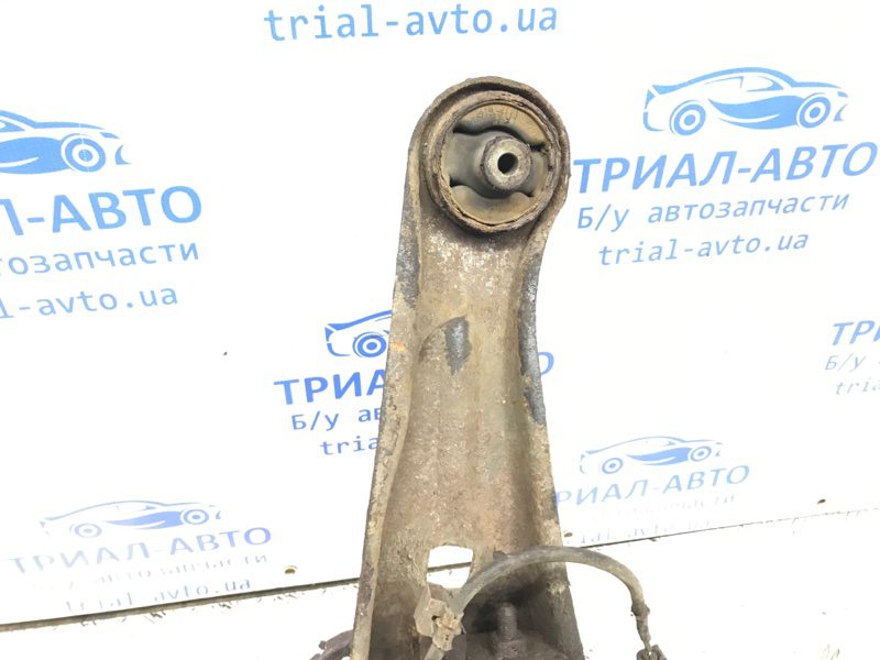 Рычаг задней подвески продольный правый Mitsubishi Lancer 2003-2009 MR519134 (Арт. 35950) Рычаг задней подвески продольный правый Mitsubishi Lancer 2003-2009 MR519134 (Арт. 35950)