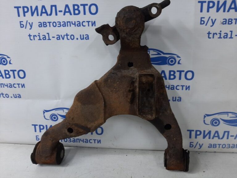 Рычаг передний нижний правый Toyota Prado 2002-2009 4806860010 (Арт. 36043)